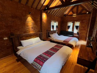 Habitación Deluxe con dos camas — Sapa Riverside Homestay
